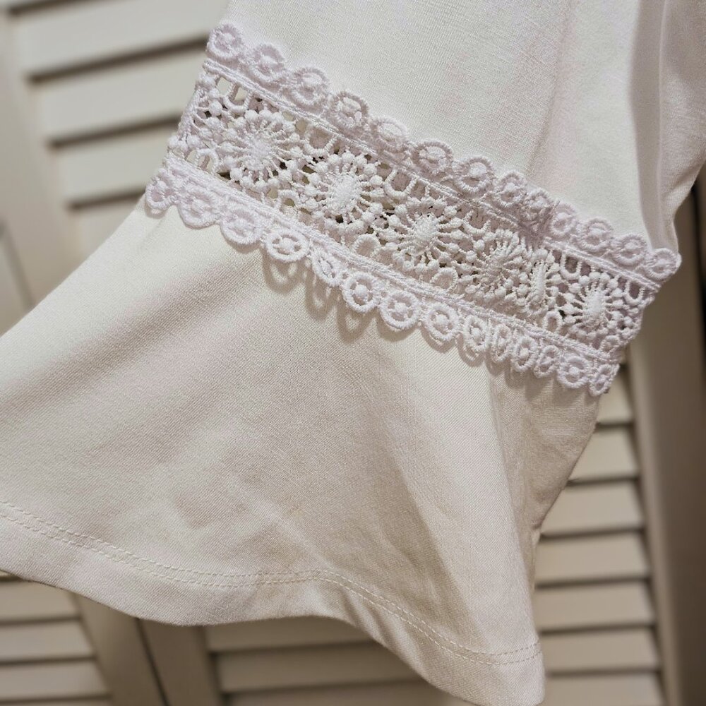 💯 Ruby Rd. Missy Spring Oasis Embroidered Knit Top 💯 - Picture 6 of 8